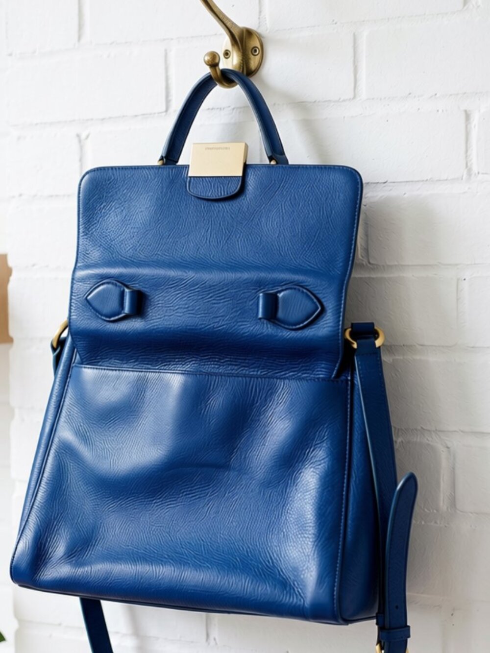 Isaac Mizrahi New York Satchel